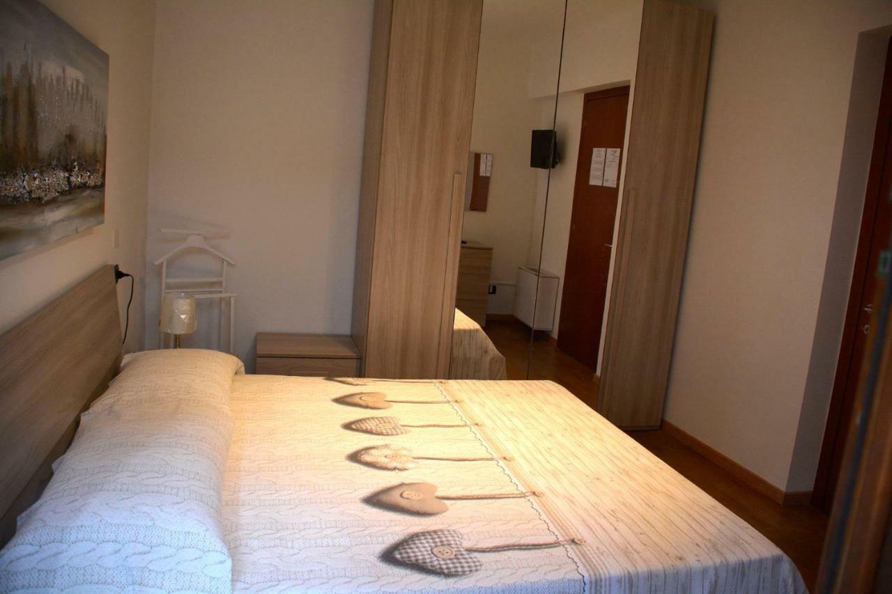 Dream Apartment Toscolano Maderno Buitenkant foto